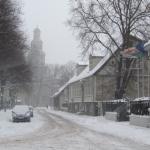 Stendera iela im Winter mit blick auf die Trinitatiskirche